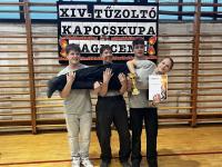 Kapocs-kupa: verseny időre és pontos mozdulatokra